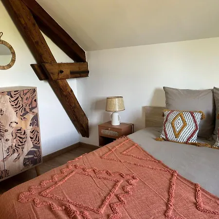 La Maison Zanzibar * Lavilletertre