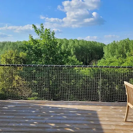 La Maison Zanzibar * Lavilletertre